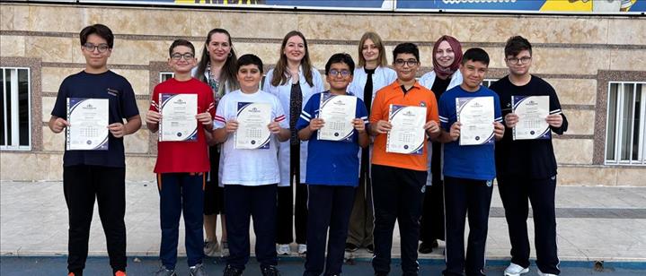 INTERNATIONAL EXAM CENTRE  “IEC ESOL” SINAVLARINDA 12 TÜRKİYE BİRİNCİLİĞİ MAVİGÜN’DE